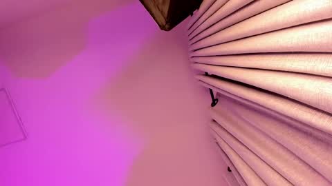 Giovanna  online show from September 2025 06:18:01 AM