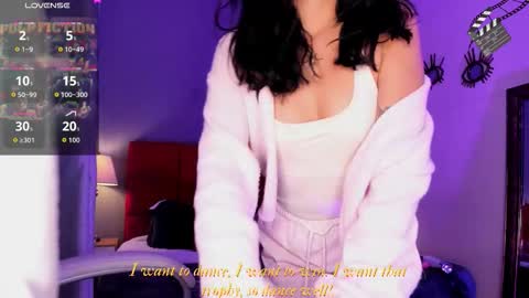 Giovanna  online show from October 2025 06:24:02 AM