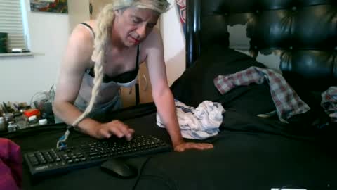 Snapshot of giovanni131971 chatting on July 2026 02:03:01 PM giovanni131971 online show from July 2026 02:03:01 PM