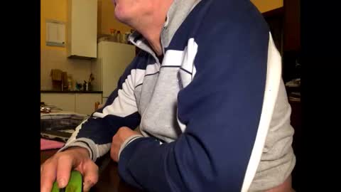 giovanni_1964 online show from January 2026 04:49:02 AM