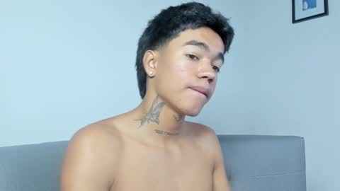 Snapshot of giraldo_giraldo chatting on January 2025 02:02:01 PM Giraldo online show from January 2025 02:02:01 PM