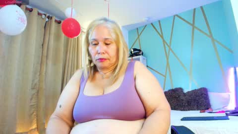 Girl Amada online show from September 2025 09:18:01 PM