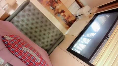 Snapshot of girl_in_ur_dreams chatting on July 2026 12:57:02 AM urGIRL online show from July 2026 12:57:02 AM