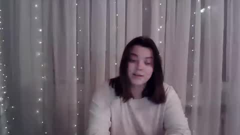 girl_leya online show from February 2025 08:31:01 PM