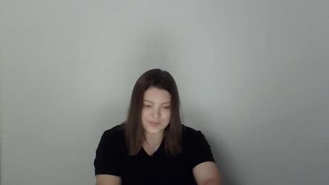 girl_leya online show from October 2025 07:23:01 PM