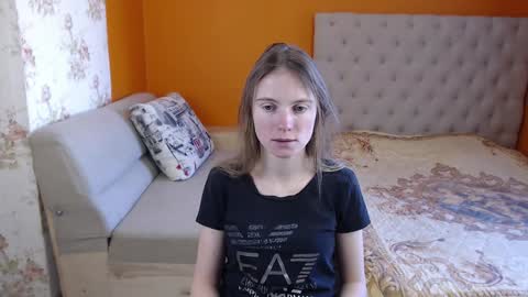 Katia online show from February 2025 10:21:02 AM