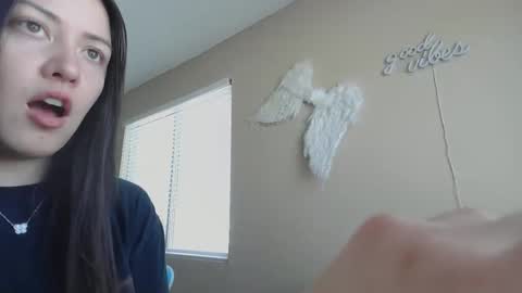 Jasmine online show from October 2025 04:09:02 PM