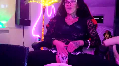 Snapshot of girls227445638252 chatting on November 2025 07:09:01 AM girls227445638252 online show from November 2025 07:09:01 AM