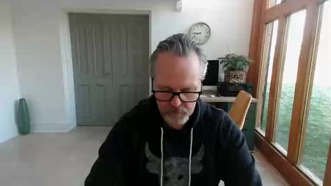 girlsandbikes online show from January 2025 01:09:02 PM