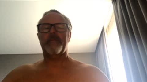 Snapshot of girlsandbikes chatting on May 2026 03:58:02 AM girlsandbikes online show from May 2026 03:58:02 AM