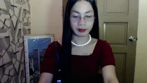 Snapshot of girlwhobelieveinmagic chatting on January 2025 08:14:02 AM Callmenor online show from January 2025 08:14:02 AM