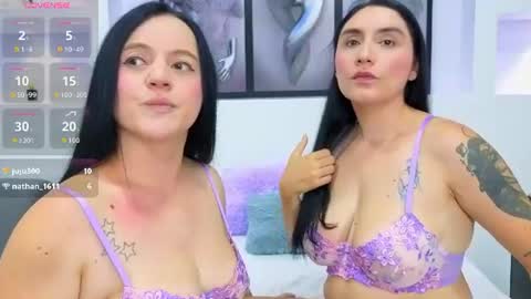 Snapshot of girsl_hot chatting on June 2026 09:56:02 PM Violeta y Samantha online show from June 2026 09:56:02 PM