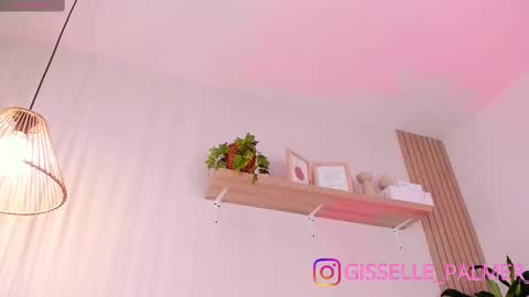   online show from October 2025 07:31:01 PM