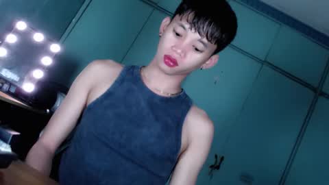 Snapshot of givemethrillx chatting on March 2026 12:58:02 AM givemethrillx online show from March 2026 12:58:02 AM