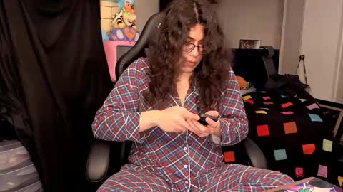 glaceon9 online show from November 2025 01:04:02 AM