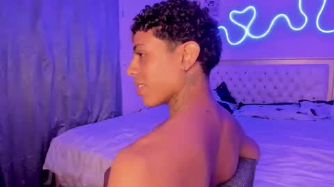 Snapshot of glader_guy chatting on October 2025 09:44:02 PM only for you bby online show from October 2025 09:44:02 PM