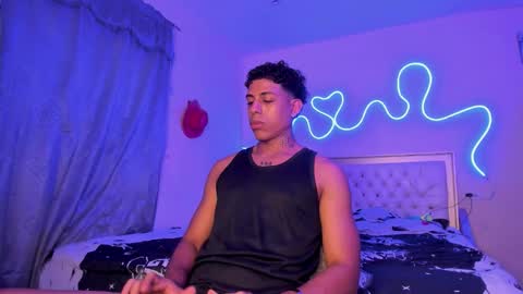 Snapshot of glader_guy chatting on October 2025 07:22:01 PM only for you bby online show from October 2025 07:22:01 PM