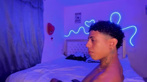 Snapshot of glader_guy chatting on October 2025 07:01:01 PM only for you bby online show from October 2025 07:01:01 PM