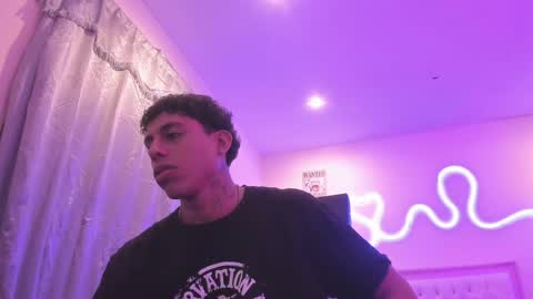 Snapshot of glader_guy chatting on December 2025 11:34:02 PM only for you bby online show from December 2025 11:34:02 PM