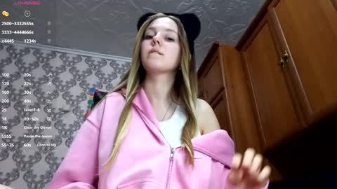 Violetta online show from March 2026 03:56:01 AM