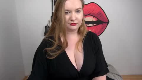 Nikki online show from December 2025 03:07:01 PM