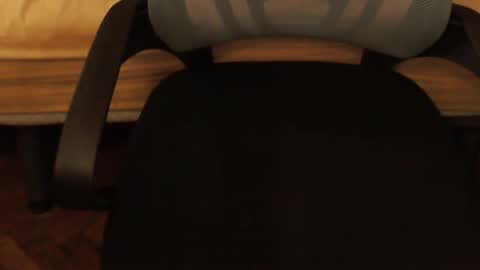 glebryba online show from October 2025 04:15:02 PM