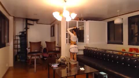 gleiahong online show from September 2025 02:09:02 PM