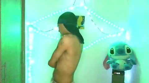 glen_connor_11 online show from January 2026 04:37:02 AM