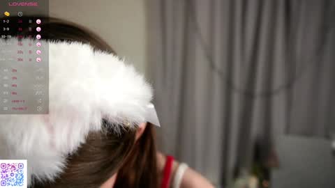 Snapshot of glennabardy chatting on December 2024 03:57:01 PM Sandra online show from December 2024 03:57:01 PM