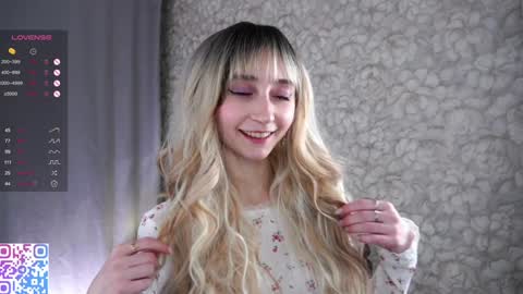 Snapshot of glennabardy chatting on January 2025 04:35:01 PM Sandra online show from January 2025 04:35:01 PM