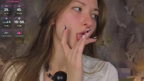 Kaley online show from October 2025 03:51:01 AM