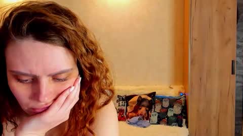 Gloria Wood online show from February 2025 09:10:01 PM