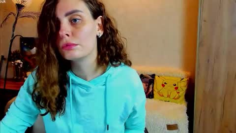 Gloria Wood online show from November 2025 05:48:02 PM