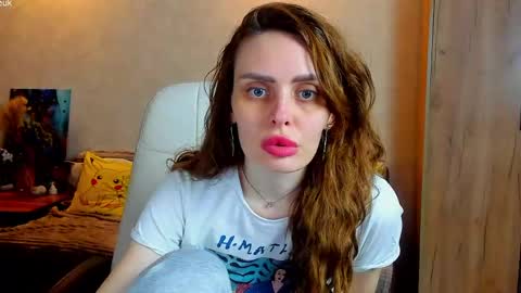 Gloria Wood online show from May 2026 06:26:02 PM
