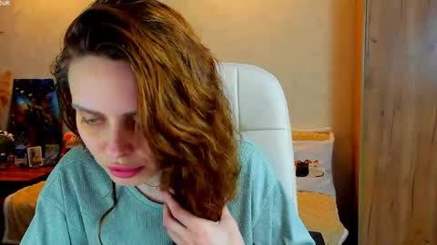 Snapshot of gloria_wood chatting on June 2026 06:34:02 PM Gloria Wood online show from June 2026 06:34:02 PM