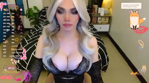 Snapshot of glorious_kim chatting on September 2025 05:07:01 AM Kim - DONT FORGET TO FOLLOW AND GIME THUMBS UP online show from September 2025 05:07:01 AM