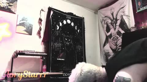 Glory Starrr online show from April 2026 02:27:02 AM