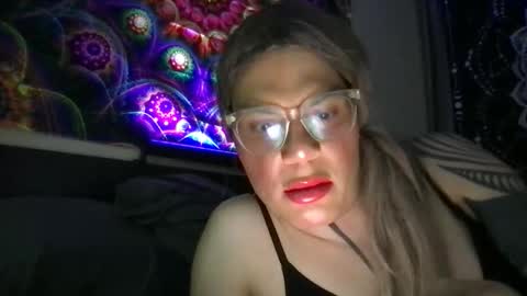 Glow Goddess online show from December 2025 03:44:02 AM