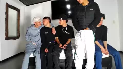 THOMAS AND DAMIAND online show from September 2025 06:11:02 PM