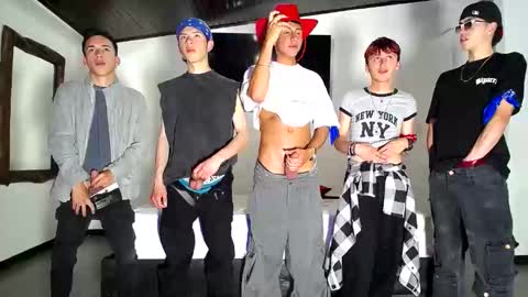 THOMAS AND DAMIAND online show from October 2025 05:48:02 PM