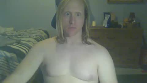 Snapshot of gnger31foru chatting on December 2024 06:28:02 PM Steven Meadow online show from December 2024 06:28:02 PM