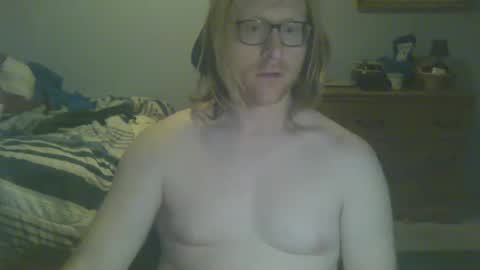Snapshot of gnger31foru chatting on December 2024 12:38:01 PM Steven Meadow online show from December 2024 12:38:01 PM