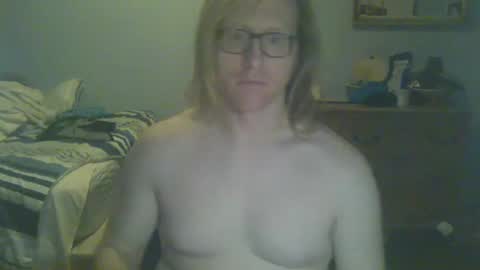 Snapshot of gnger31foru chatting on December 2024 12:25:02 PM Steven Meadow online show from December 2024 12:25:02 PM