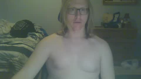 Snapshot of gnger31foru chatting on January 2025 12:10:01 PM Steven Meadow online show from January 2025 12:10:01 PM