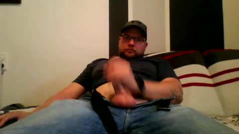 gnik_labinnah online show from September 2025 01:22:02 PM