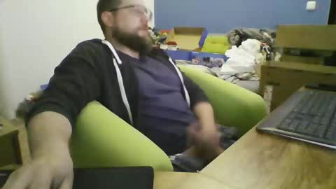 gnik_labinnah online show from March 2026 05:51:02 PM