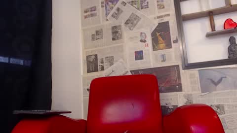 Snapshot of god_of_olympus1 chatting on November 2025 12:05:02 PM steven online show from November 2025 12:05:02 PM