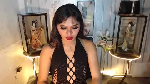 Mikazza online show from February 2026 04:18:01 PM