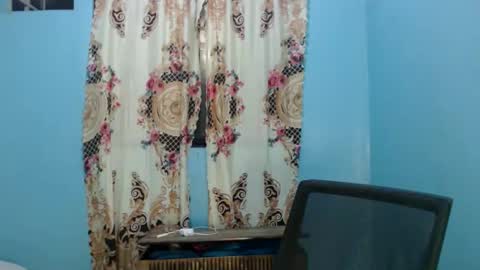 Snapshot of goddesrealcum chatting on December 2025 01:53:01 PM goddesrealcum online show from December 2025 01:53:01 PM