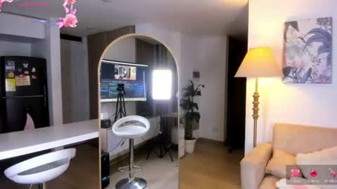 Snapshot of goddess8love chatting on June 2026 04:48:01 AM goddess8love online show from June 2026 04:48:01 AM